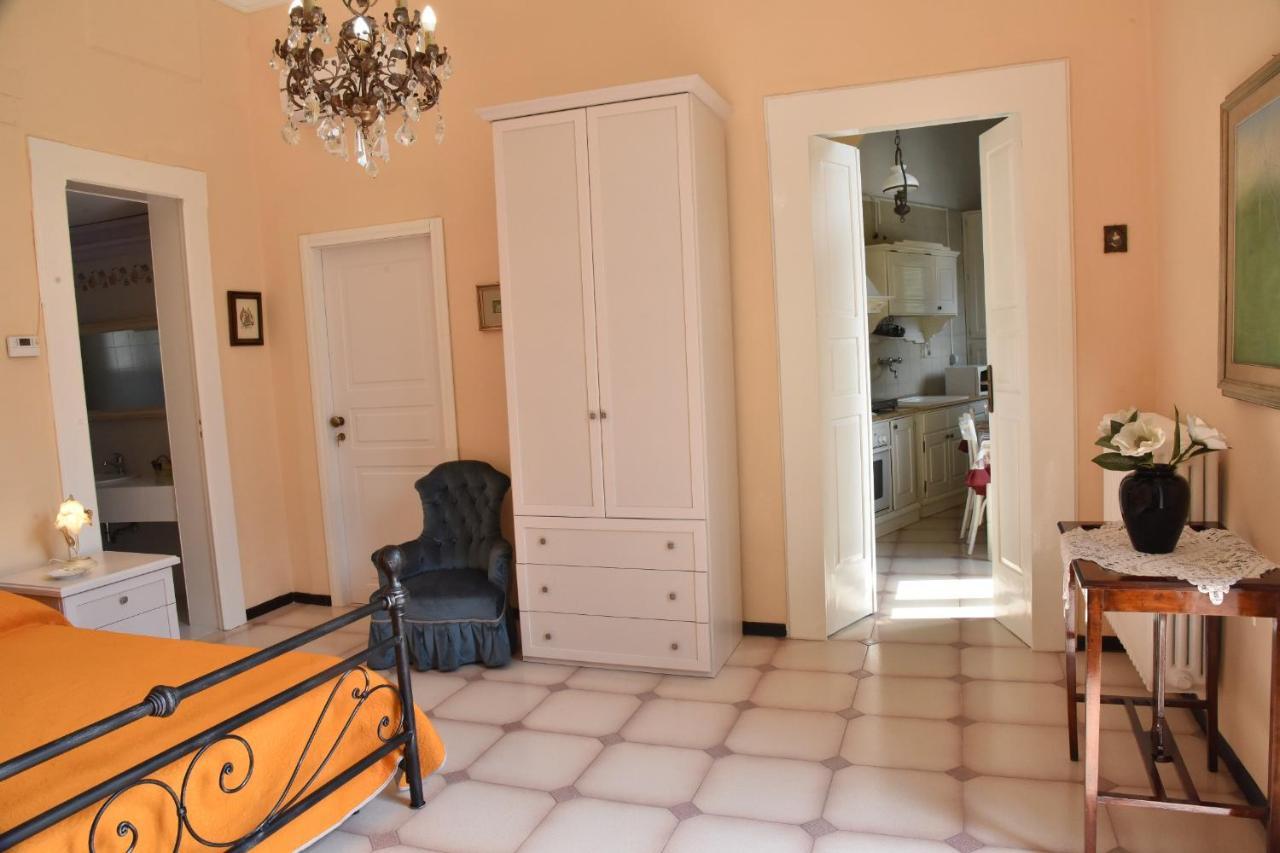 Rosaria Suite & Rooms Lecce Ngoại thất bức ảnh