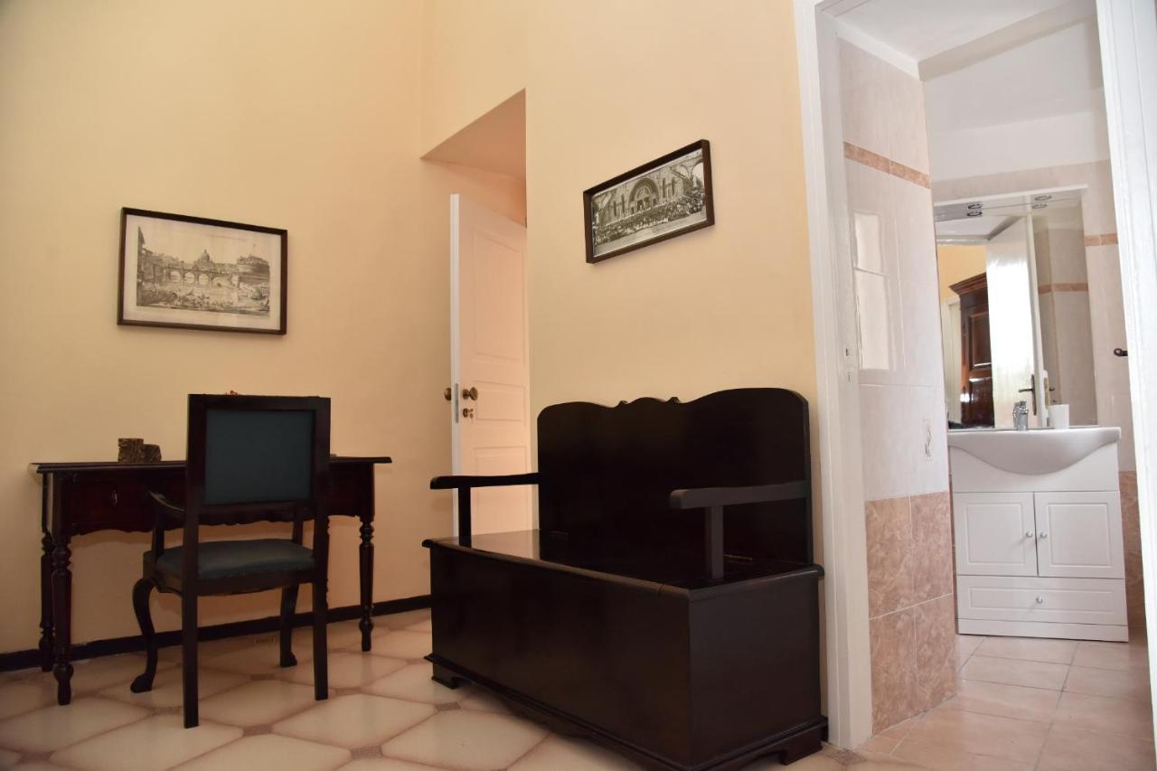 Rosaria Suite & Rooms Lecce Ngoại thất bức ảnh